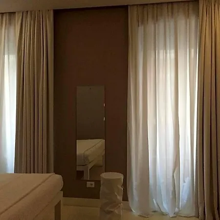 Bed & Breakfast House 5 4*