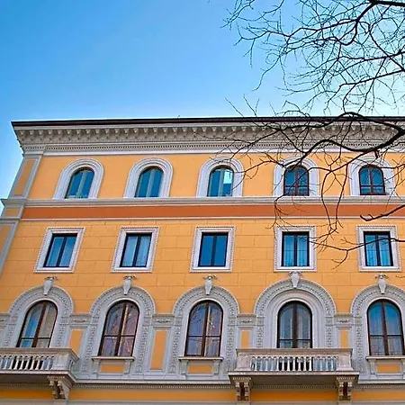 House 5 Bed & Breakfast Trieste
