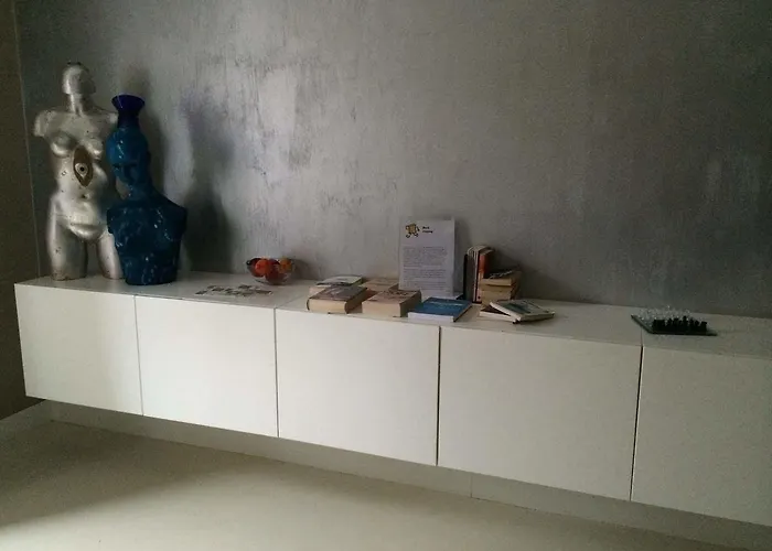 Bed & Breakfast House 5